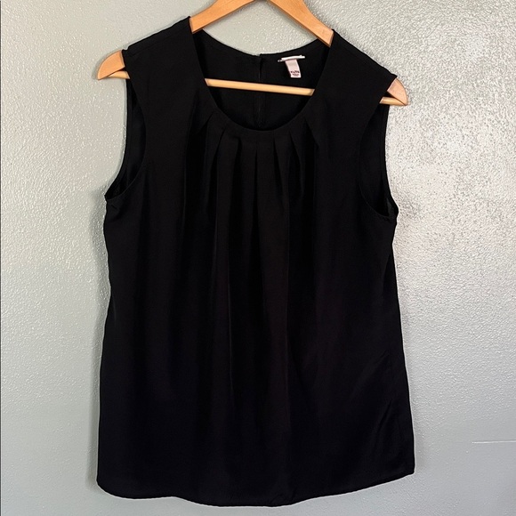 Merona Tops - Merona Elegant Black Sleeveless Top